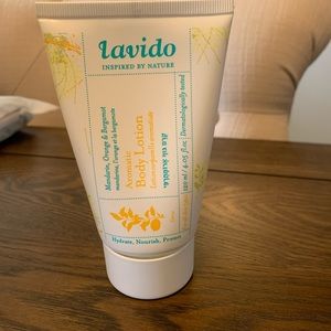 NEW LAVIDO INSPIRED BY NATURE BODY LOTION